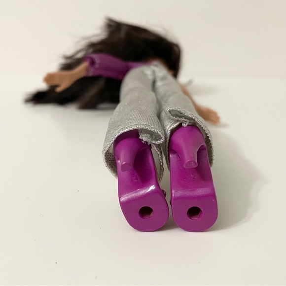 MGA Bratz Doll Yasmin - Picture 11 of 16